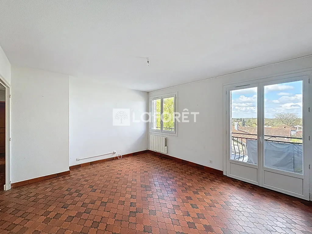 Toad - 4-Piece Flat with Balcony in Saint-Amour