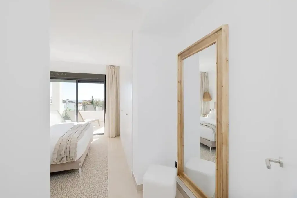 Magamistoad - Apartment with Pool in Casares Costa Golf