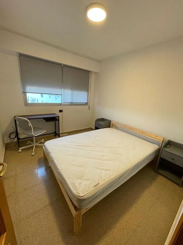 Chambres - Furnished Apartment with Balcony in Albors