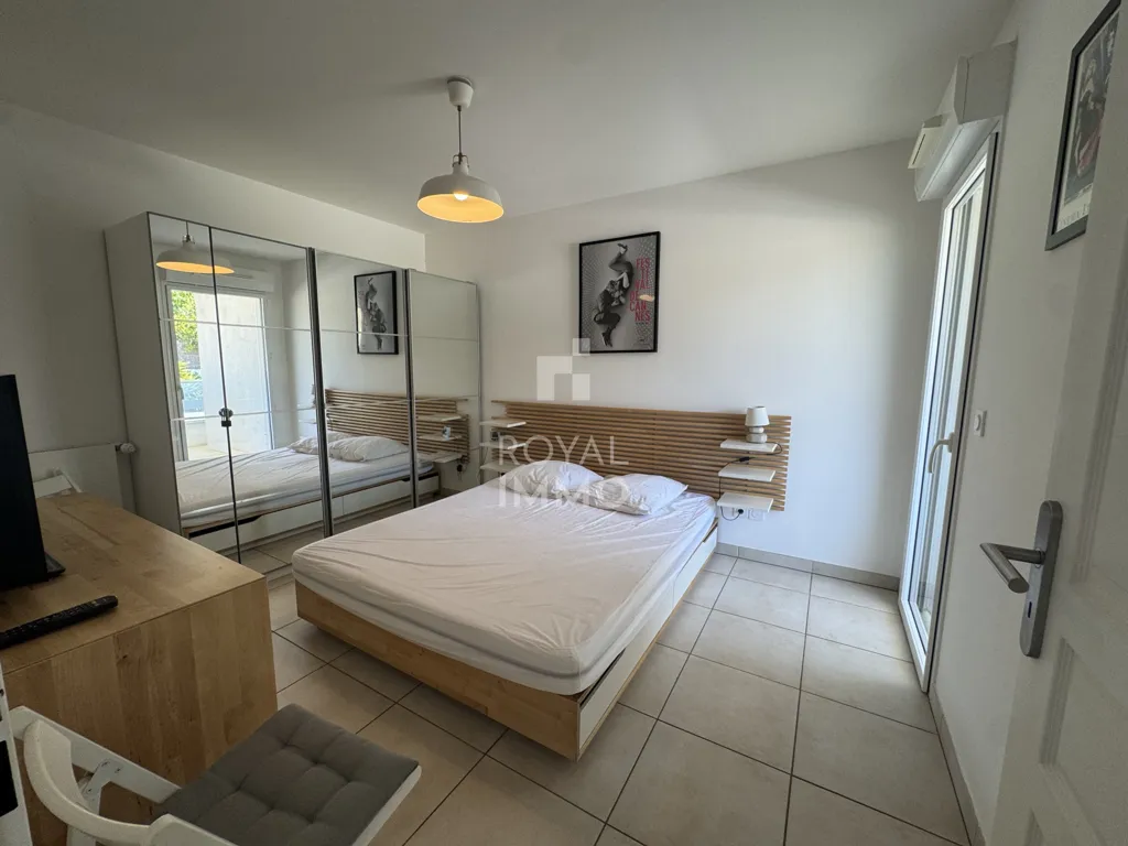Magamistoad - T2 Flat with Pool in Carqueiranne
