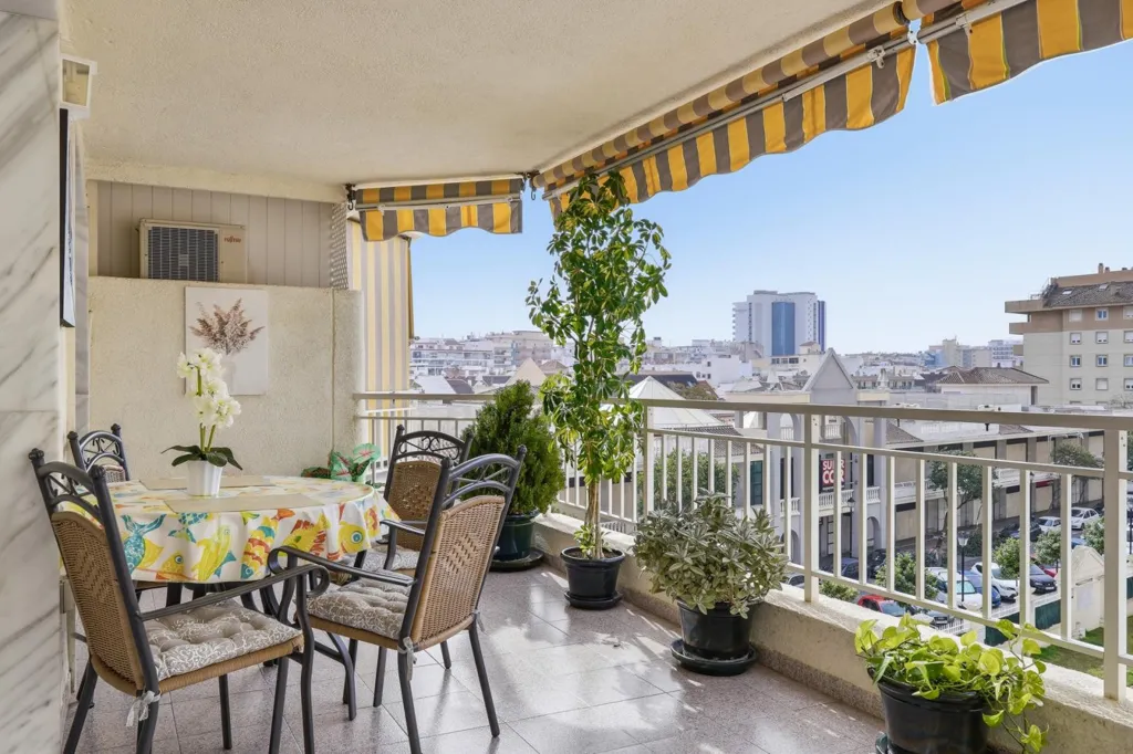 Balcon - Apartment with Pool and Balcony in Los Boliches