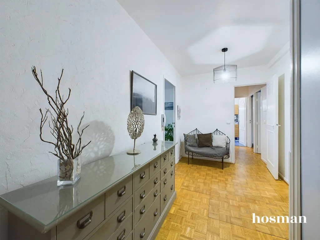 Recibidor - Bright 4-Bed Flat with Balcony in Villeurbanne