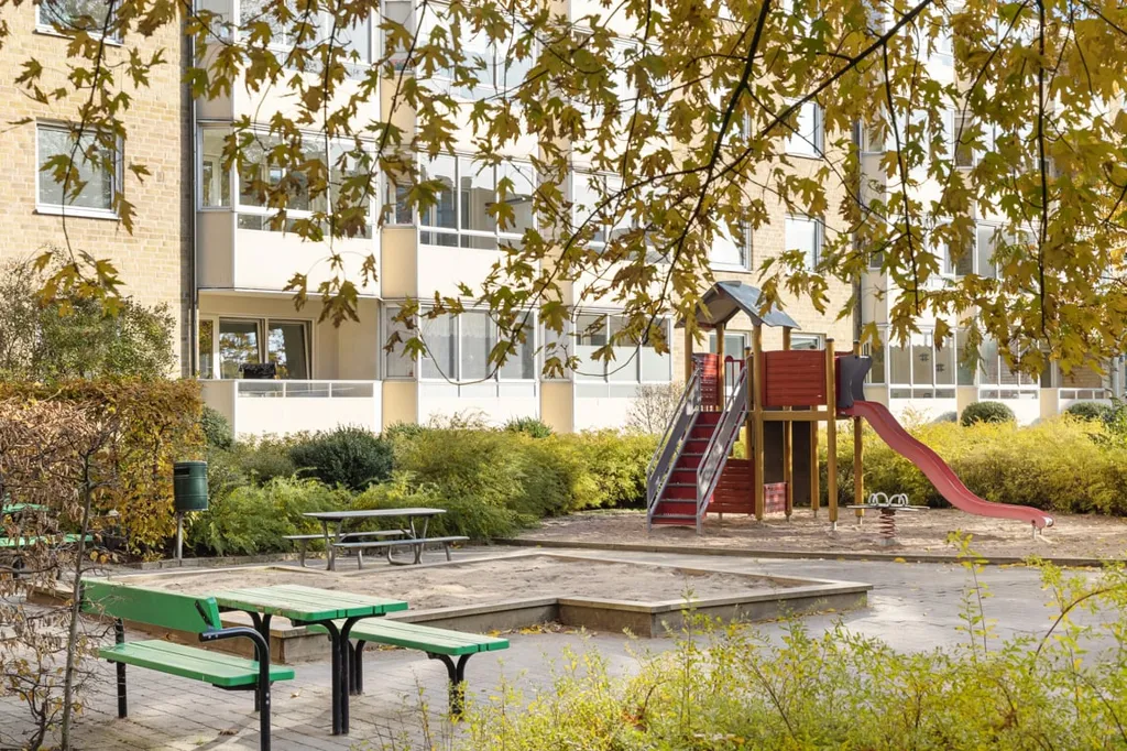 Jardin - Apartment with South-West Balcony in Quiet Area