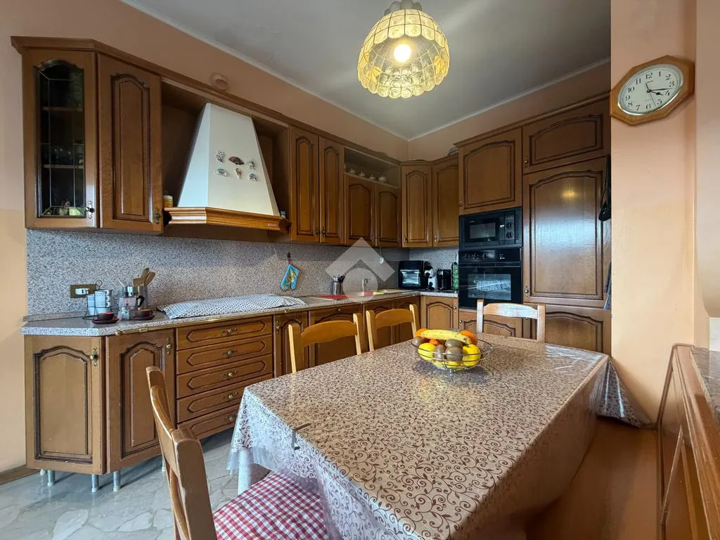 Cuisine - Apartment with Terraces in Carvico