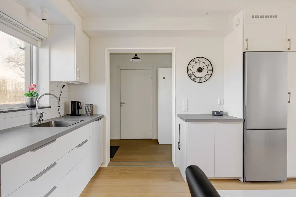 Cuisine - Modern Flat with Sunny Balcony in Stockholm