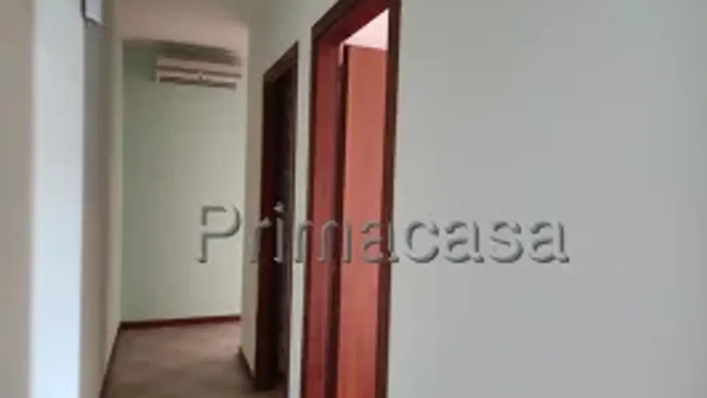 Esik - 4-Bedroom Apartment with Terrace in Scorze'