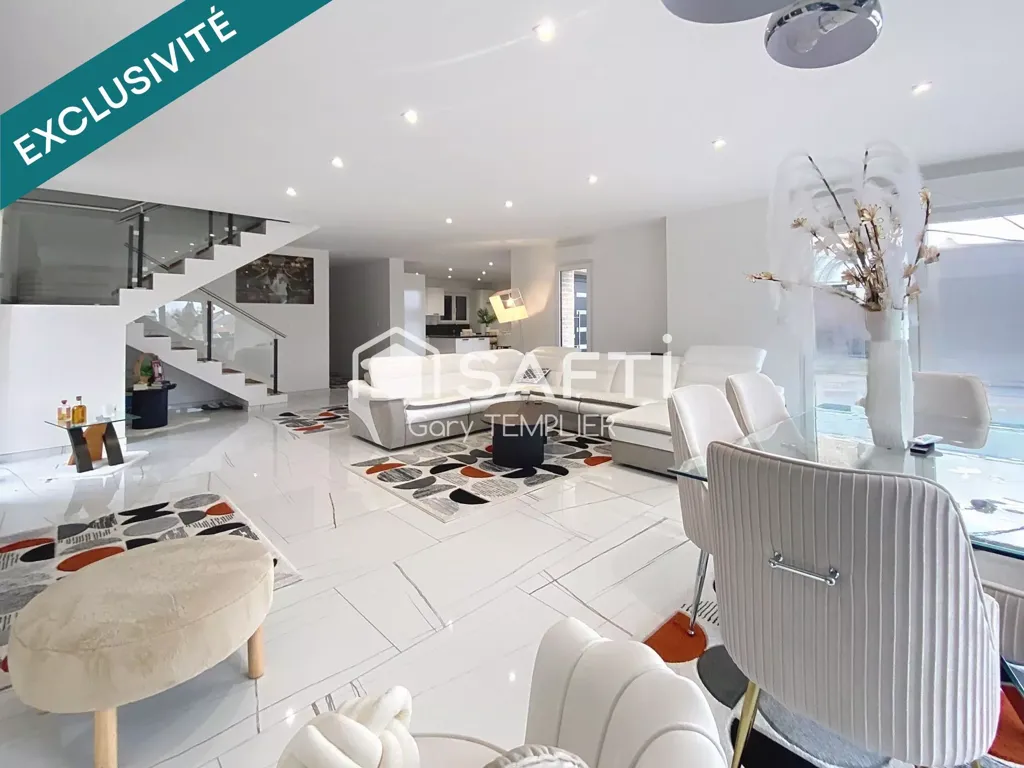 Elutuba - Contemporary House with Garden in Marly