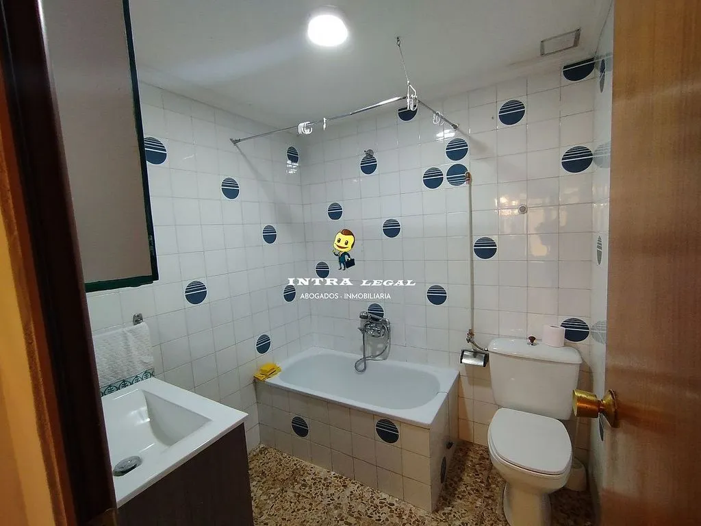 Salles de bain - 3-Bedroom House with Chimney in Cabrillas