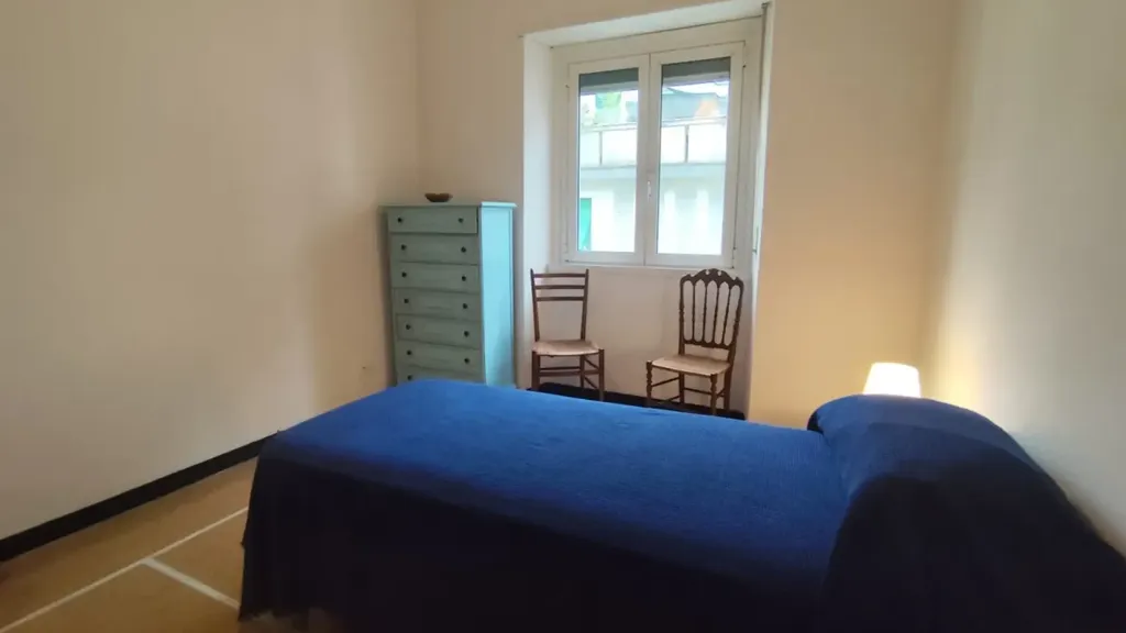 Chambres - Armed Trilocale with Balcony in Rapallo
