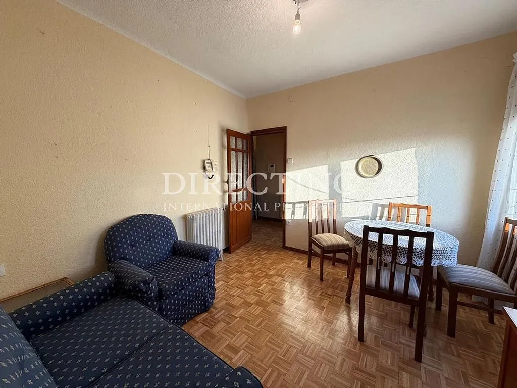 Söögituba - Loft with Terrace in Argüelles, Madrid