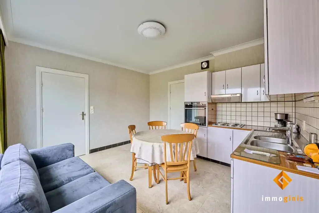 Köök - Spacious House with Green View in 10a17ca Plot