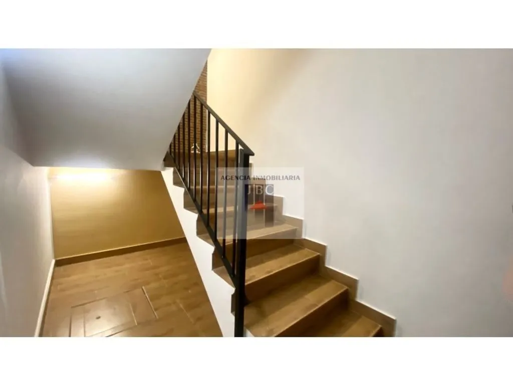 Pièces - Luxury Semidetached House with Views in Cocentaina