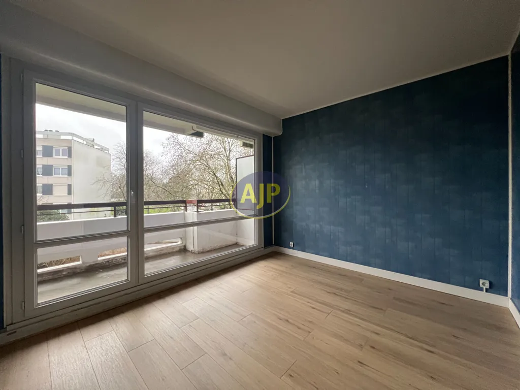 Pièces - Appartement avec balcon à Nantes