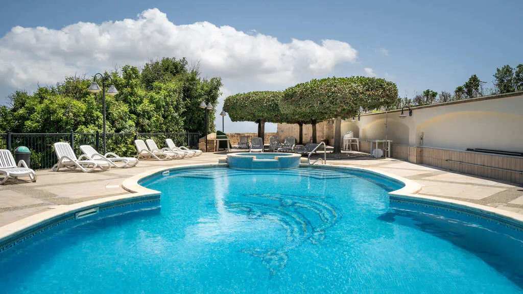 Pool - 3-bedroom apartment in Rabat
