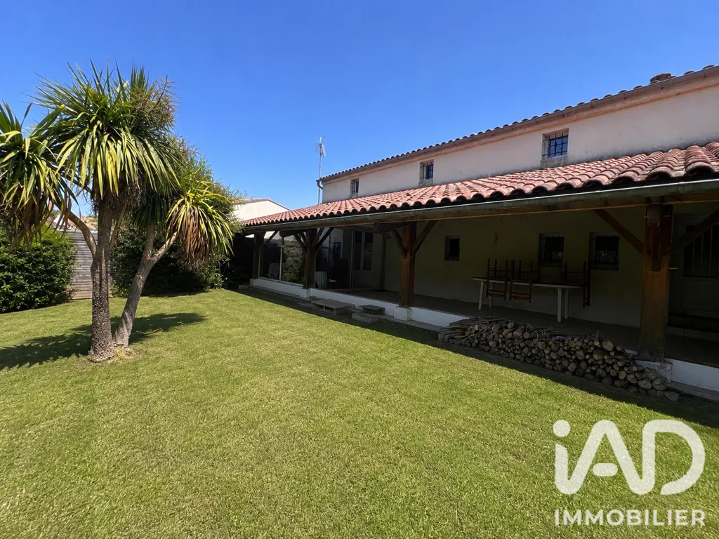 Garden - Character House with Garden in Saint-Christophe
