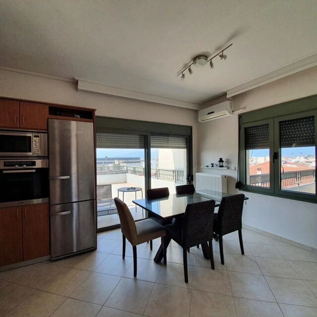 Sala da pranzo - Penthouse with Panoramic View in Trikala