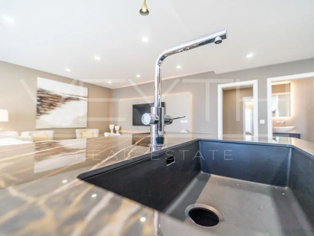 Köök - Luxury Duplex Flat with Terrace in Portas da Cidade