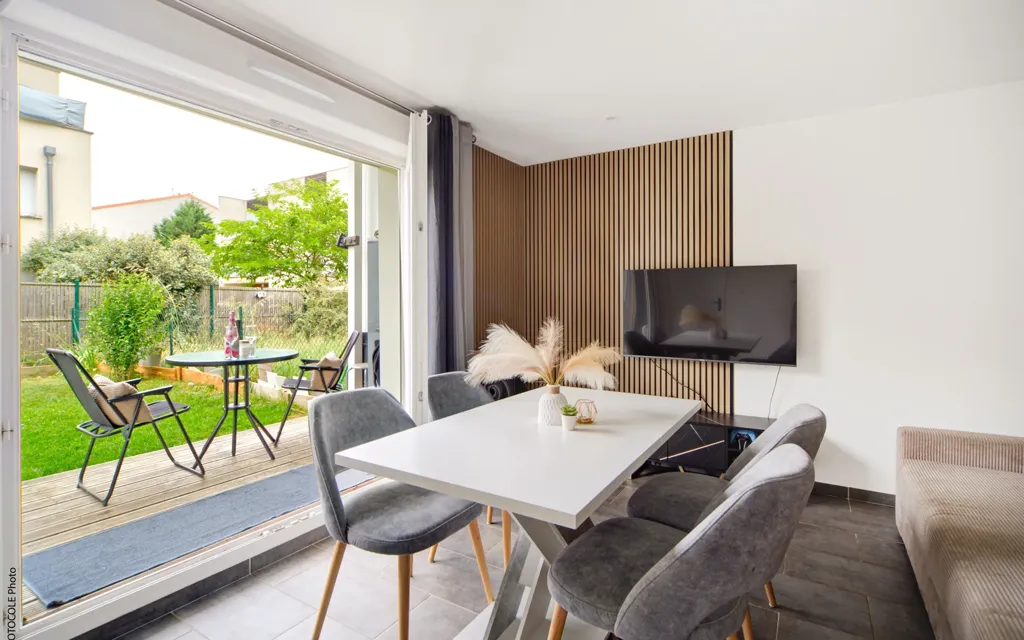 Dining Room - T2 with Private Garden in Borderouge, Toulouse