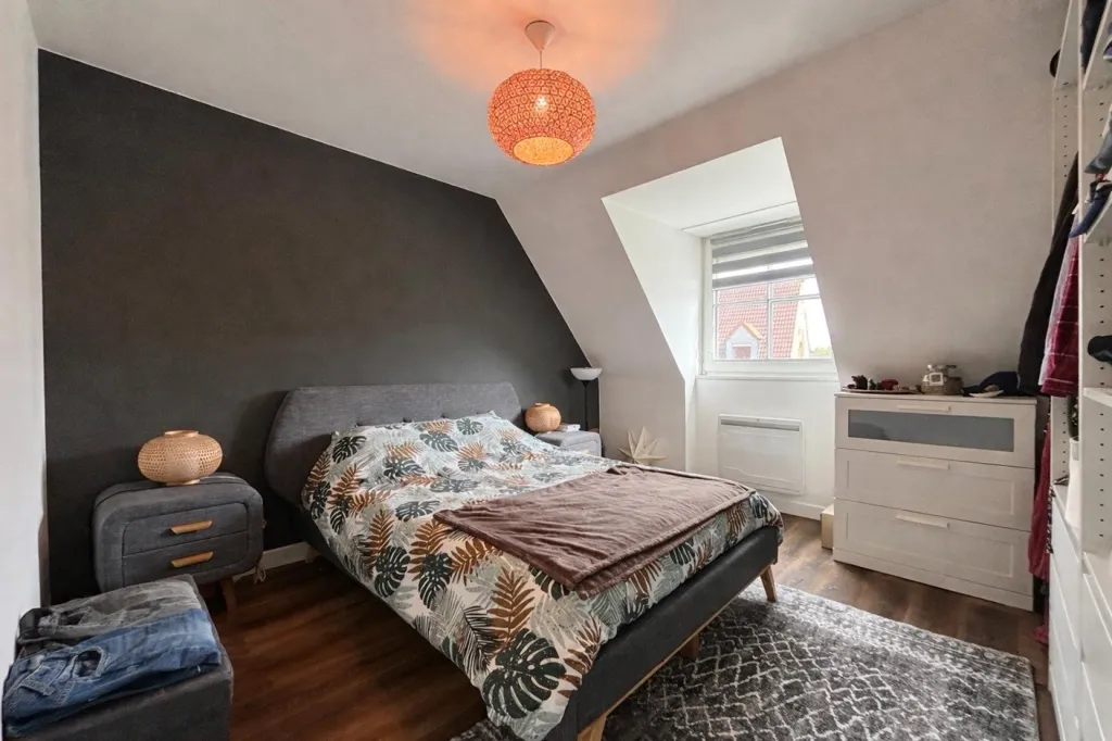 Chambres - Maison avec Jardin et Garage à Ronchin