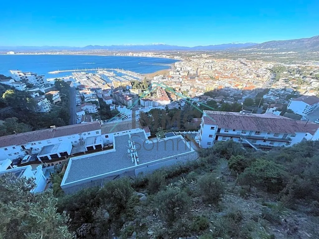 Garden - Luxury Villa with Panoramic Views in Roses