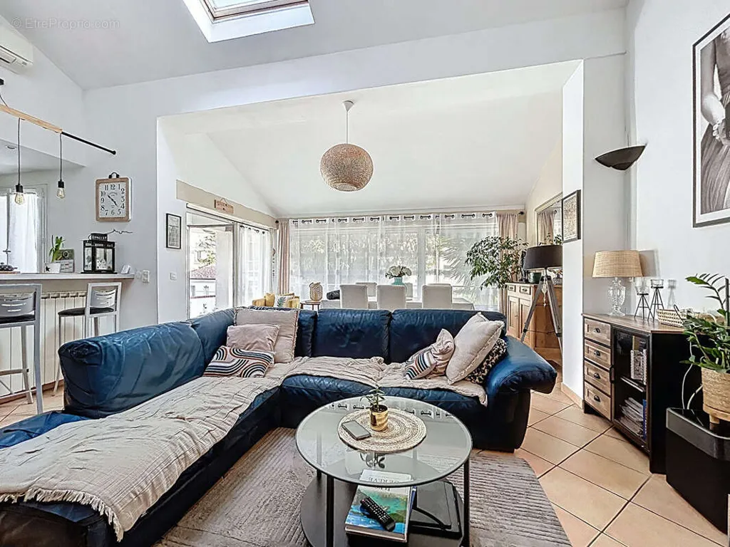 living_room
