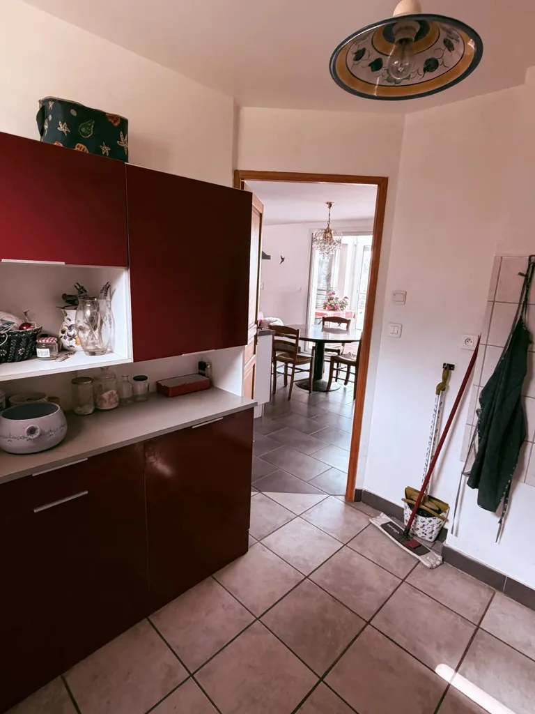 Cuisine - Villa avec Vue Panoramique et Grand Balcon en Creuse