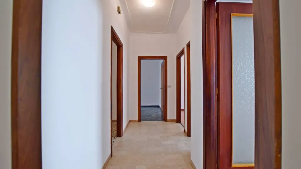 Entrée - Apartment with Balcony in Mondovì