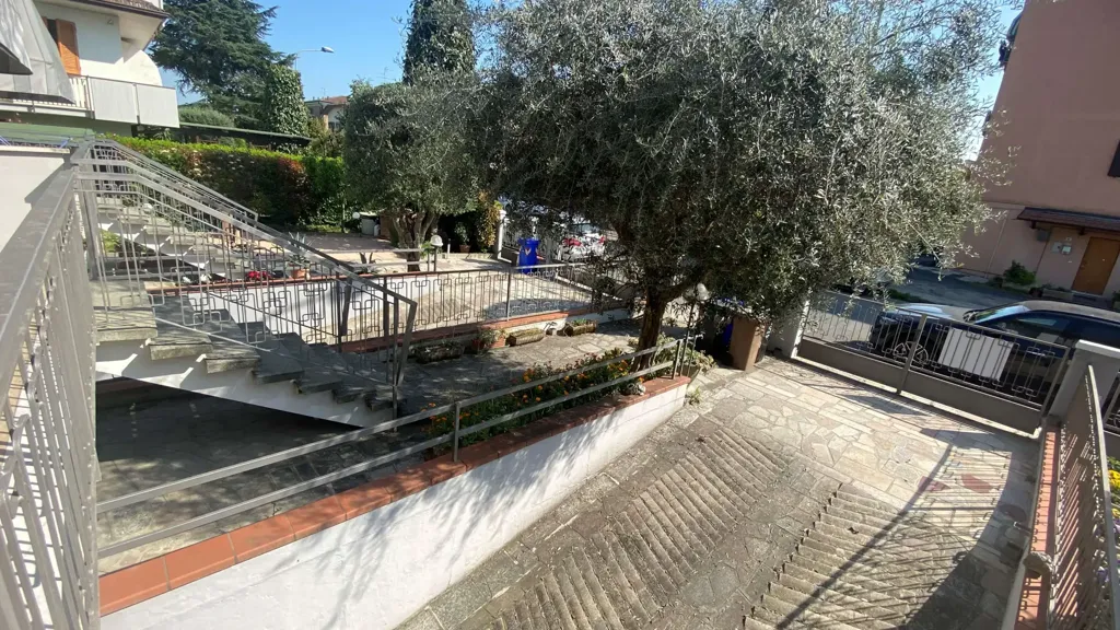 Pièces - Terraced Villa with Garden in Carpi
