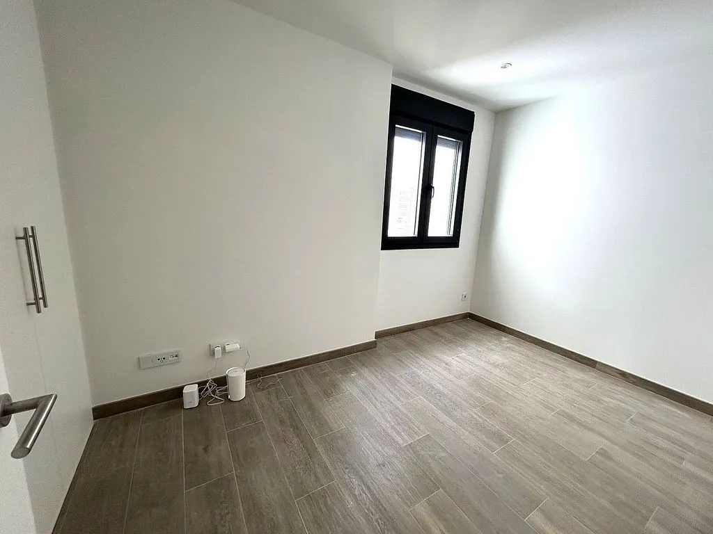 Pièces - Apartment with Balcony in Perchel Sur, Málaga