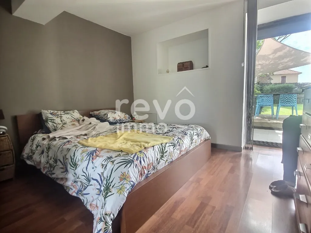 Magamistoad - Architect-designed House with Veranda in Bouligneux