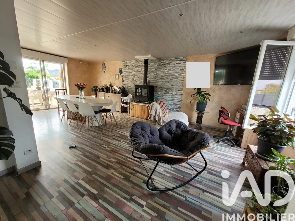 Dining Room - Renovated Villa with Two Terraces in Plerguer
