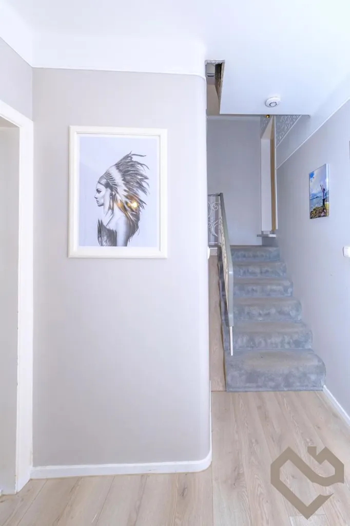Ingresso - Three-Storey House with Unique View in Vestmannaeyjar