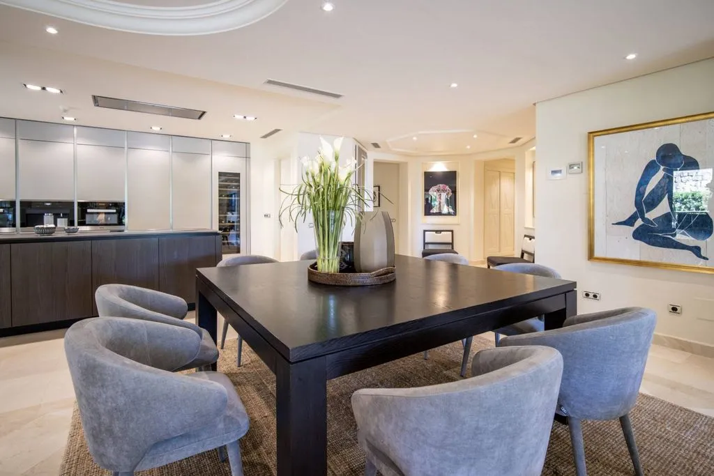 Salle à manger - Luxury Villa with Pool in Nueva Andalucia, Marbella