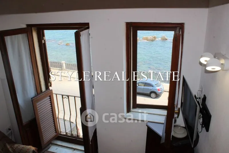 Séjour - Three-Bedroom Terrace Flat on Levante Seafront, Siracusa
