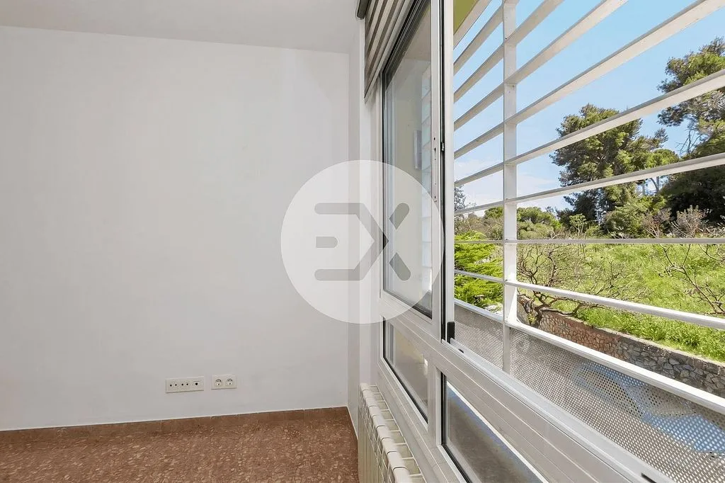 Pièces - Duplex with Terrace in Centre, Sant Boi de Llobregat