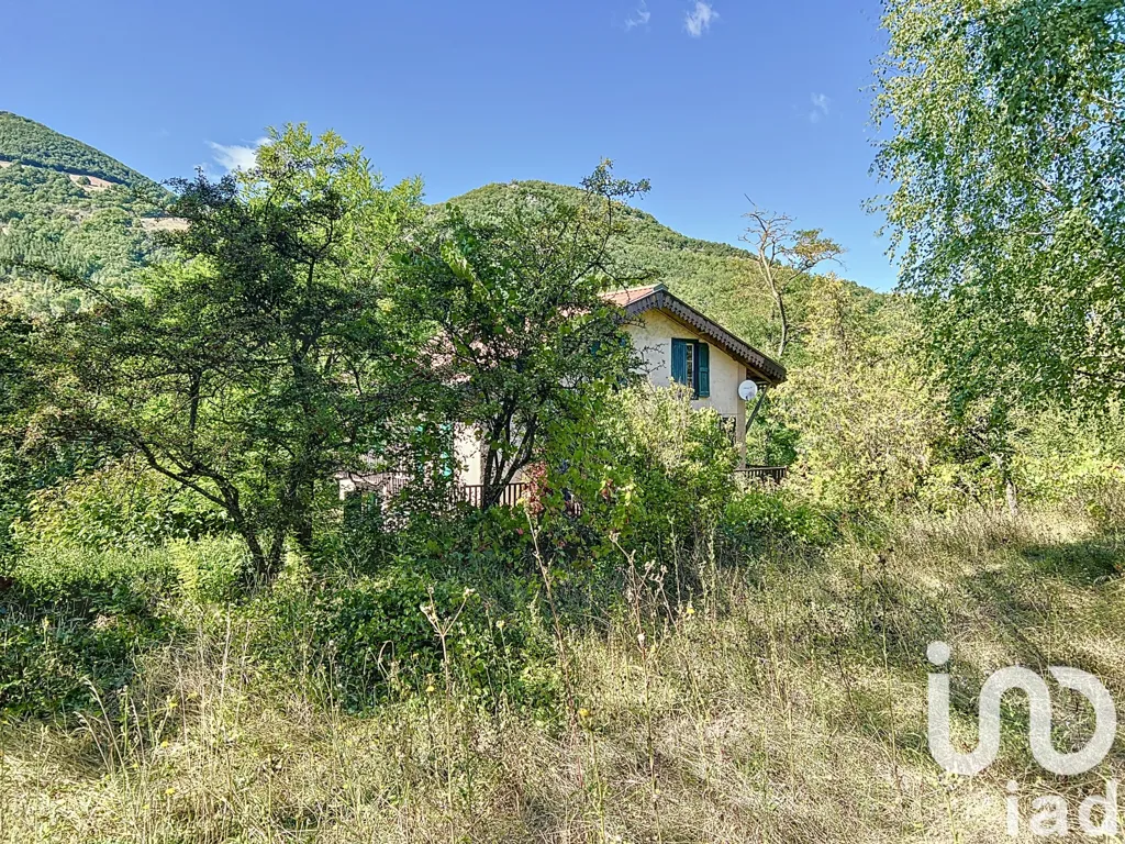 Jardin - Maison de Campagne à Rénover avec Vue sur le Tarn à Millau