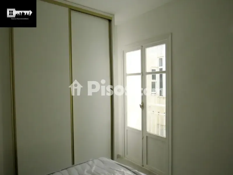 Chambres - Furnished Flat with Balcony in Benalúa