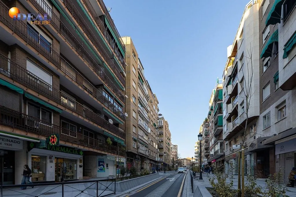 Välivaade - Furnished Flat in Gran Capitán, Granada