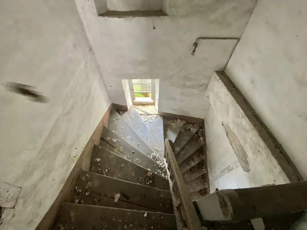 Pièces - Maison à Rénover dans le Village de Mézin