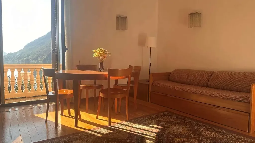 Elutuba - Luxury Lake View Apartment in Porlezza