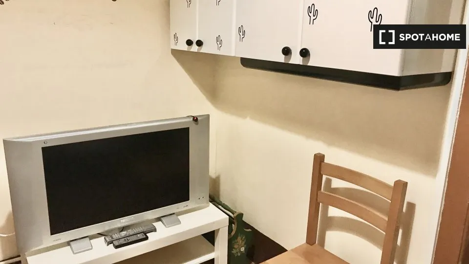 Elutuba - Furnished Room in Shared Flat, Vigo