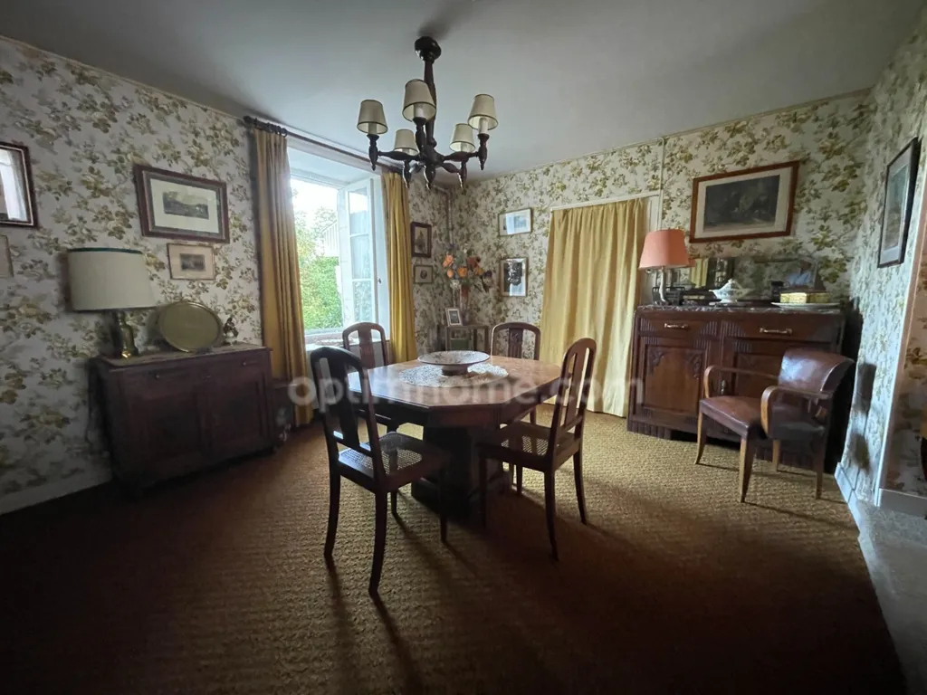 Dining Room - Stone House with Garden in Châteauponsac