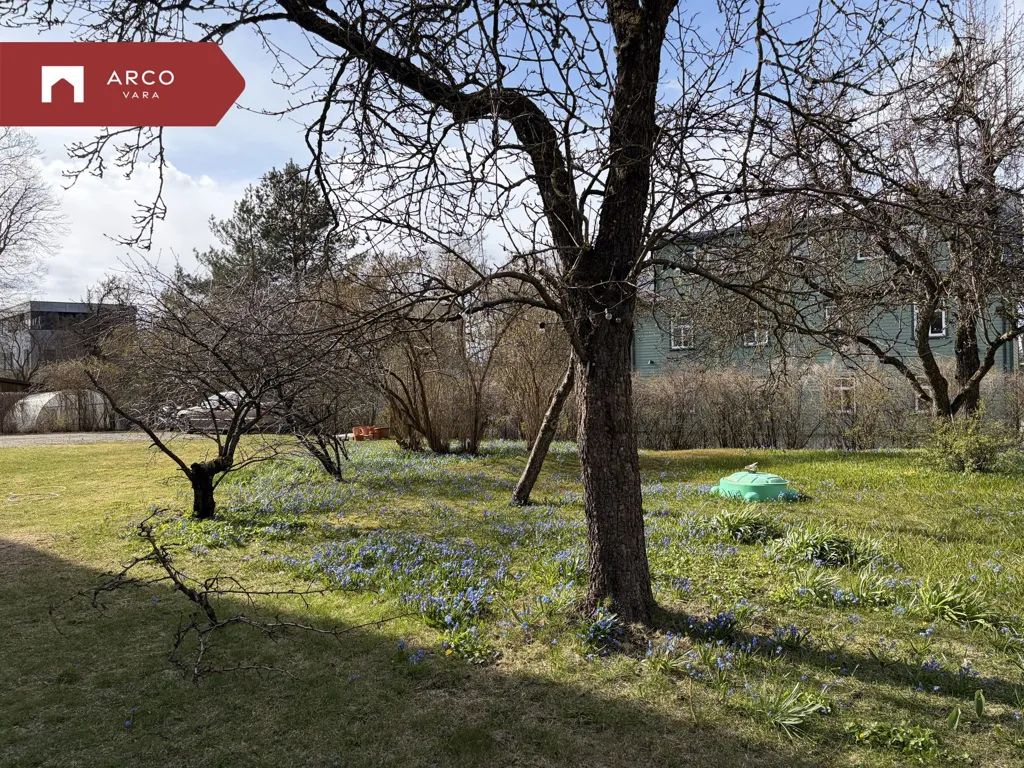 Jardin - Appartement 2 pièces à EE