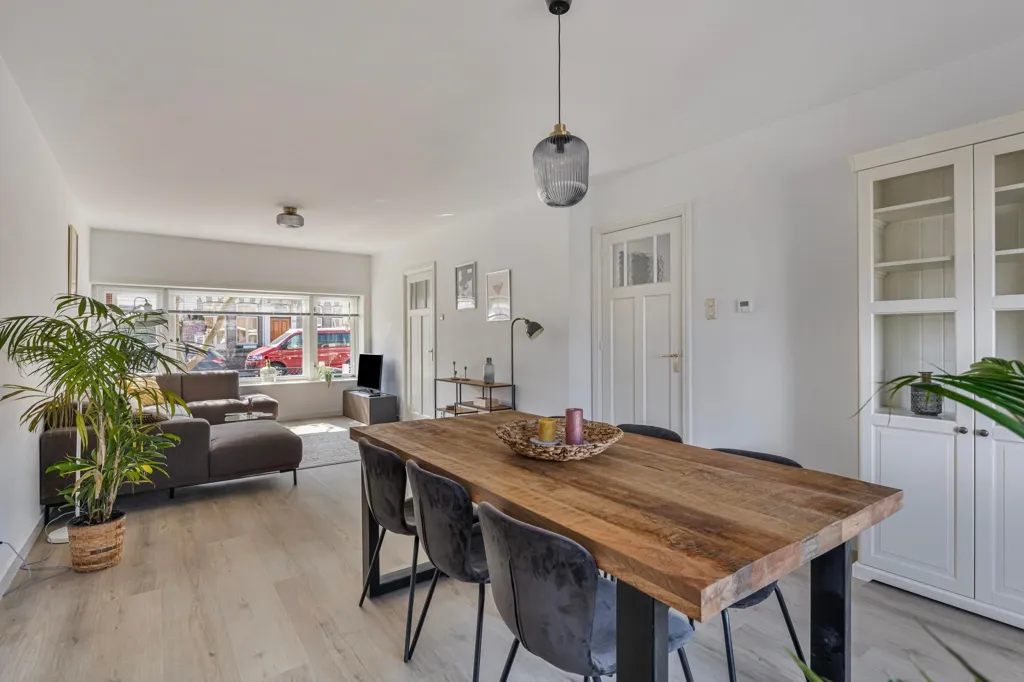 Söögituba - Seafront Apartment with Balcony in Zandvoort