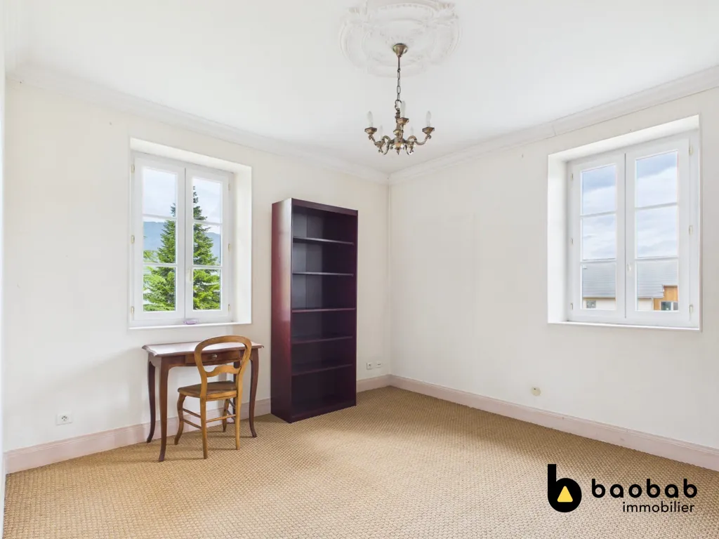 Magamistoad - Charming 1850 Stone House with Mountain View in Myans