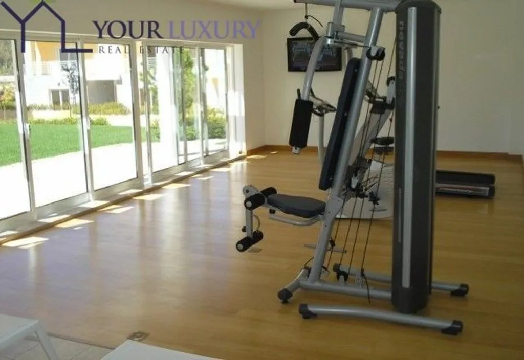 Toad - Luxury Apartment with Pool in Cascais