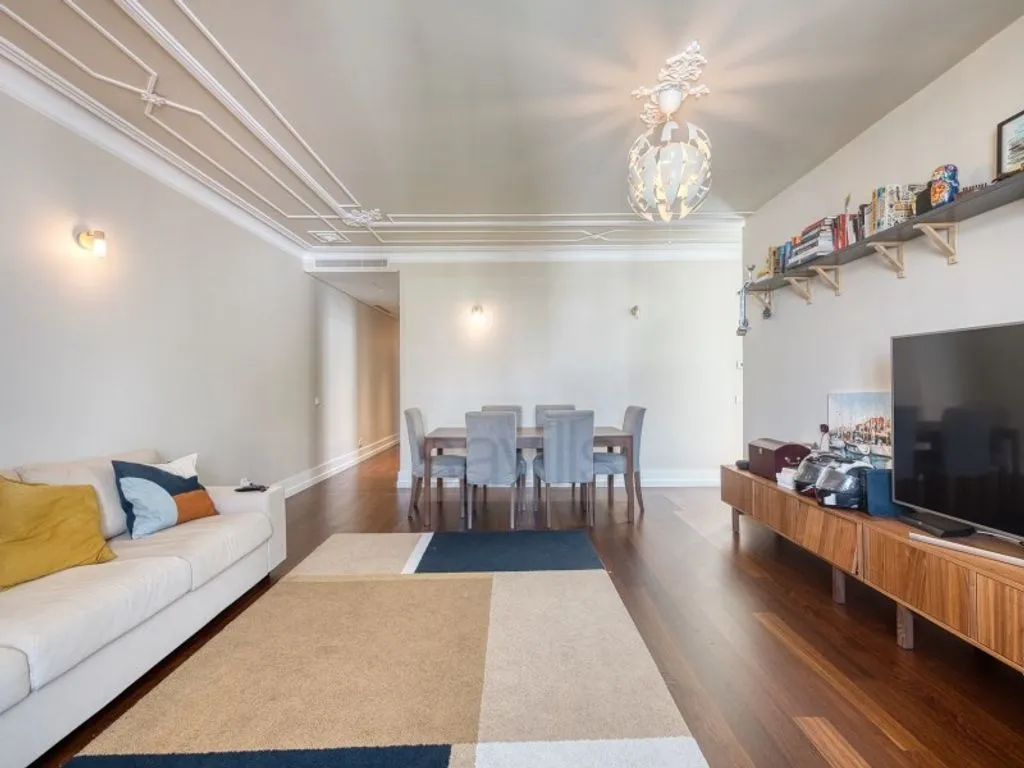 Elutuba - Luxury Flat with Pool in Duque de Loule, Lisbon