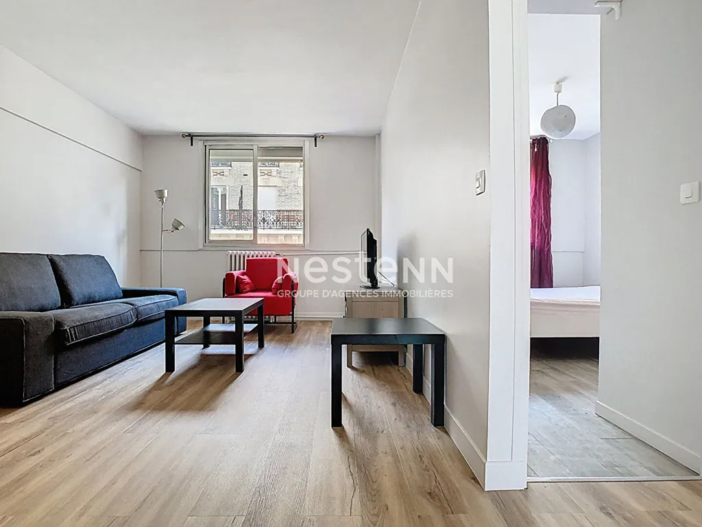 Séjour - Appartement Meublé Traversant à Issy-les-Moulineaux
