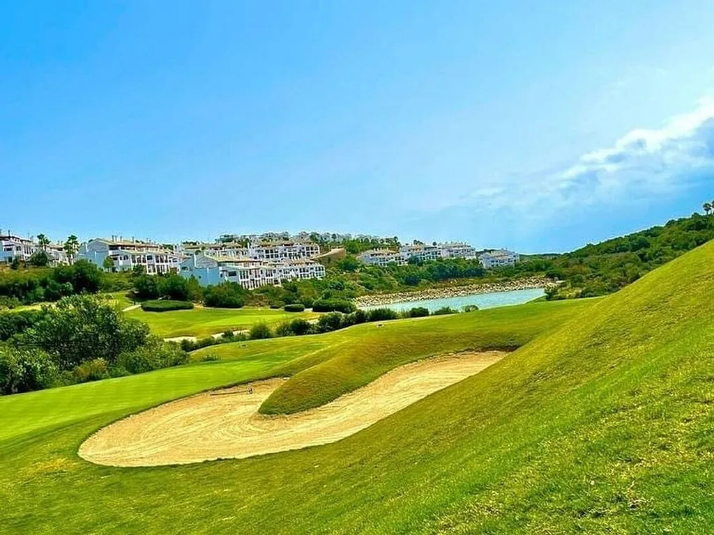 Aed - Luxury Loft with Pool in La Alcaidesa