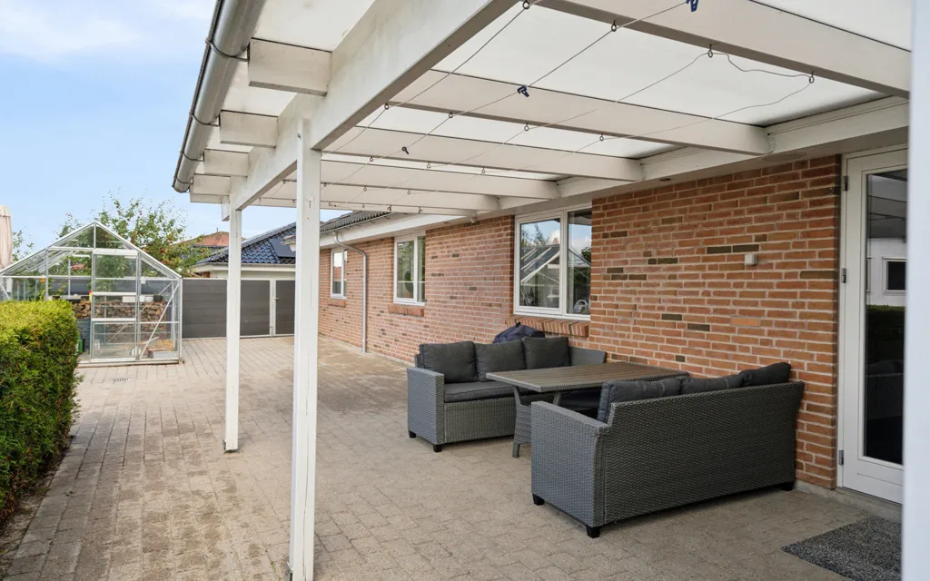 Terrasse - Eco-Friendly Villa with Solar Panels in Kollund